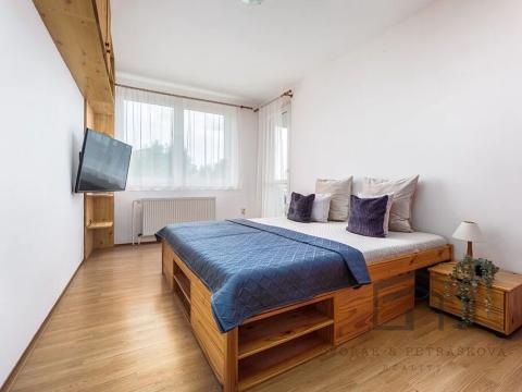 Pronájem bytu 3+kk, Praha - Černý Most, náměstí Plukovníka Vlčka, 86 m2