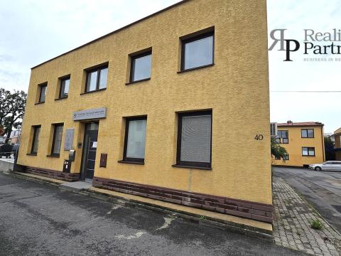 Pronájem kanceláře, Opava - Předměstí, Sadová, 99 m2