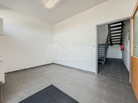 Pronájem kanceláře, Kladno - Kročehlavy, Milady Horákové, 160 m2