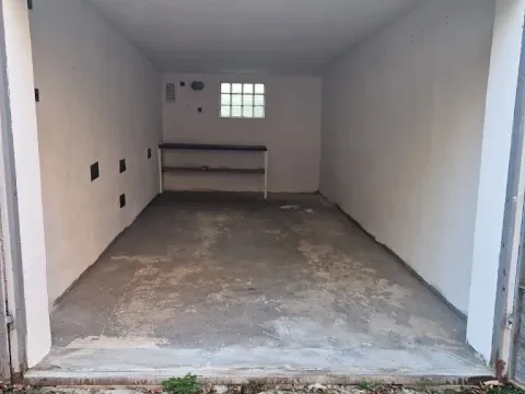Prodej garáže, Jihlava, Březinova, 20 m2