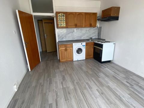Pronájem bytu 1+kk, Karlovy Vary - Rybáře, U Koupaliště, 24 m2