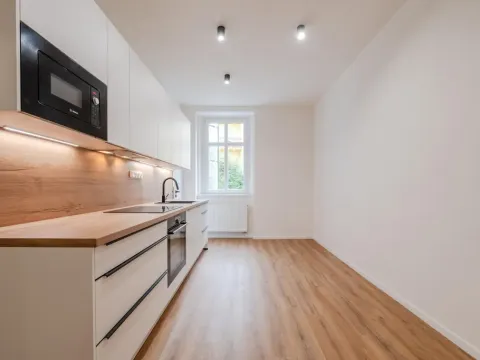 Pronájem bytu 2+1, Praha - Smíchov, Ke Koulce, 76 m2