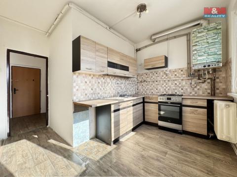 Pronájem bytu 2+1, Toužim - Kosmová, 53 m2