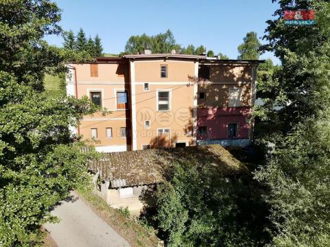 Prodej rodinného domu, Teplice nad Metují - Zdoňov, 300 m2
