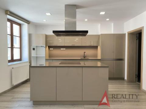 Pronájem bytu 4+kk, Jihlava, Čajkovského, 127 m2