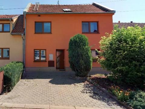 Prodej rodinného domu, Kobylnice, Na Návsi, 149 m2
