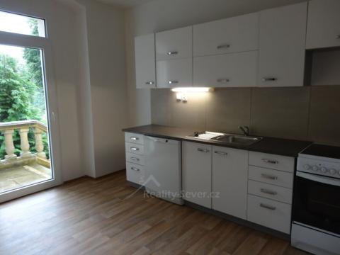 Pronájem bytu 2+1, Kamenický Šenov, 40 m2