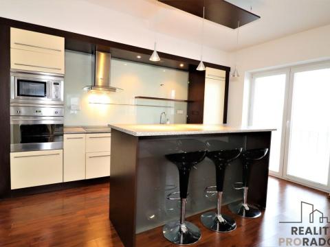 Pronájem bytu 2+kk, Brno - Slatina, Zlínská, 53 m2
