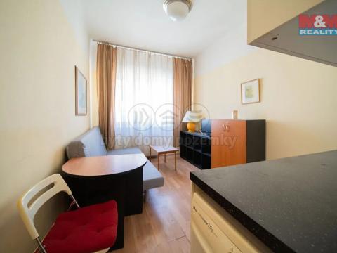 Prodej bytu 1+kk, Praha - Smíchov, Jindřicha Plachty, 23 m2