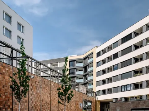 Pronájem garáže, Praha - Holešovice, Jankovcova, 20 m2
