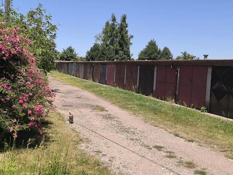 Pronájem garáže, Hradec Králové, Zahrádkářská osada Hradečan, 18 m2
