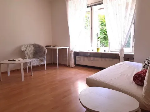 Pronájem bytu 1+1, Brno, Merhautova, 44 m2