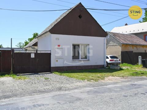 Prodej rodinného domu, Uničov - Renoty, 80 m2
