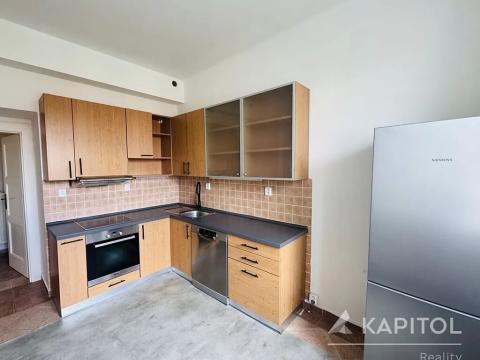 Pronájem bytu 2+1, Praha - Smíchov, U Malvazinky, 69 m2