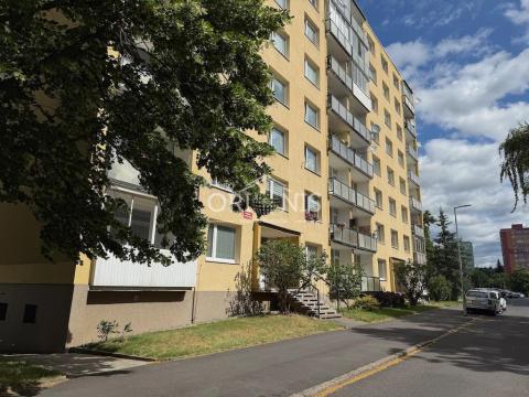 Pronájem bytu 1+1, Chomutov, akademika Heyrovského, 36 m2