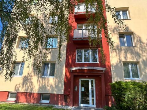 Prodej bytu 3+1, Kladno - Kročehlavy, Anglická, 68 m2