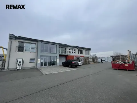 Prodej výrobních prostor, Zlín, 729 m2