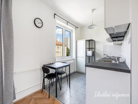 Pronájem bytu 2+kk, Praha - Strašnice, U kombinátu, 46 m2