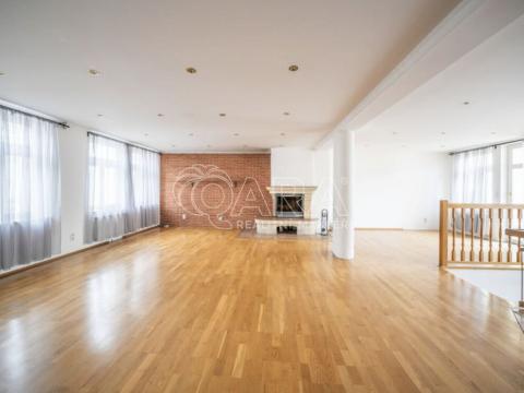 Pronájem bytu 4+kk, Praha - Žižkov, Hartigova, 200 m2