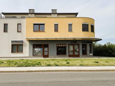Prodej obchodního prostoru, Praha - Zličín, Tvrdonická, 84 m2