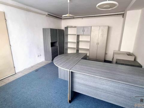 Pronájem kanceláře, Moravský Krumlov, Dr. Odstrčila, 60 m2