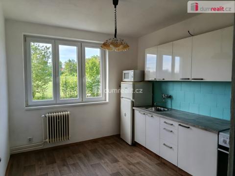 Pronájem bytu 4+1, Zbuzany, V Zahradě, 72 m2