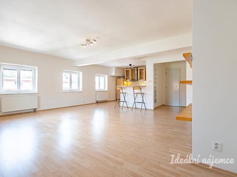 Pronájem bytu 2+kk, Praha - Holešovice, U průhonu, 73 m2