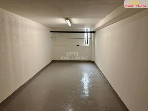 Prodej garáže, Praha - Stodůlky, Bašteckého, 18 m2