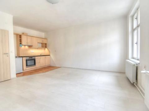 Pronájem bytu 2+kk, Olomouc, Pavelčákova, 65 m2