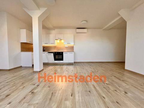 Pronájem bytu 2+kk, Ostrava - Poruba, náměstí Boženy Němcové, 58 m2