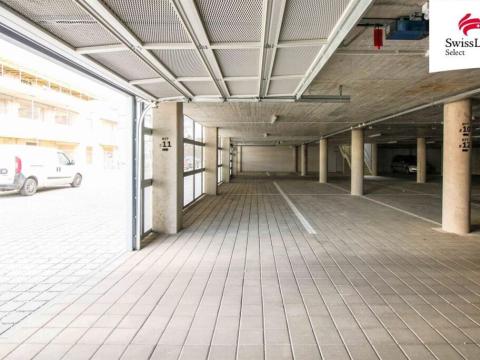 Pronájem garážového stání, Jihlava, Purmerendská, 14 m2