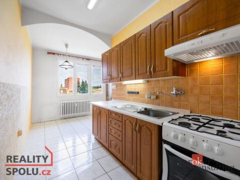 Prodej bytu 2+1, Toužim, Sídliště, 64 m2