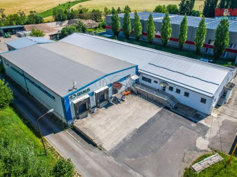 Prodej výrobních prostor, Tečovice, 2469 m2