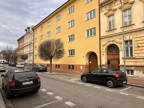 Prodej bytu 3+1, České Budějovice - České Budějovice 3, Skuherského, 87 m2