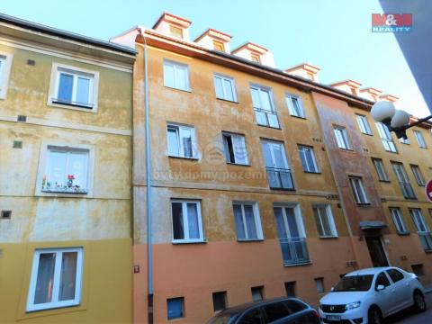 Pronájem bytu 1+1, Cheb, Růžová, 32 m2