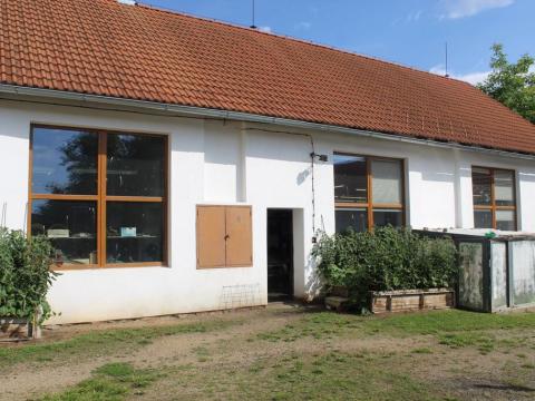 Pronájem výrobních prostor, Lišov - Hůrky, 150 m2
