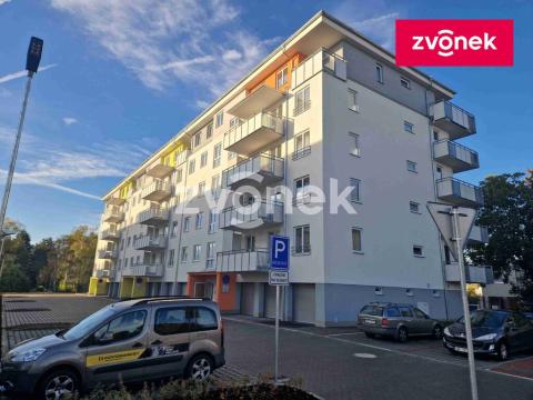Pronájem bytu 2+kk, Uherské Hradiště, 55 m2