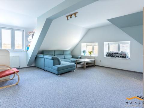 Prodej bytu 2+1, Jihlava, Na Vyhlídce, 68 m2