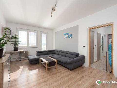 Prodej bytu 3+1, Zlín - Malenovice, Husova, 60 m2