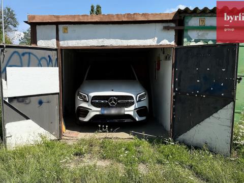 Prodej garáže, Opava, 15 m2