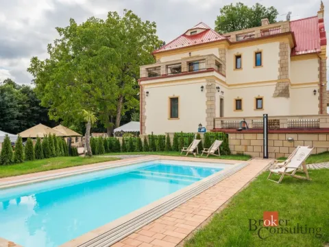 Prodej ubytování, Jičín - Sedličky, 786 m2