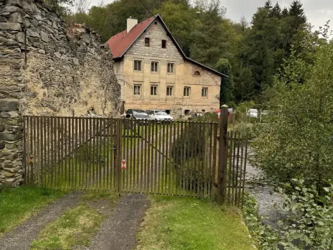 Prodej rodinného domu, Malečov - Horní Zálezly, 280 m2