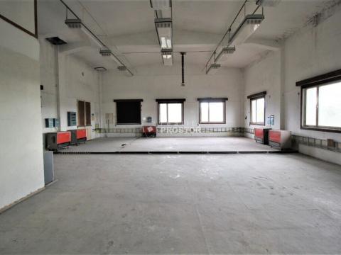 Pronájem skladu, Nučice, K Desítce, 400 m2