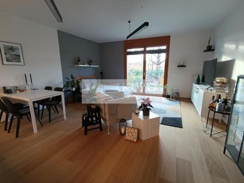 Pronájem bytu 1+kk, Praha, Vrátnická, 41 m2