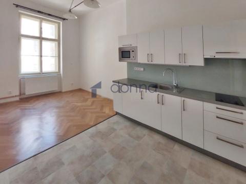 Pronájem bytu 2+kk, Praha, Plaská, 49 m2