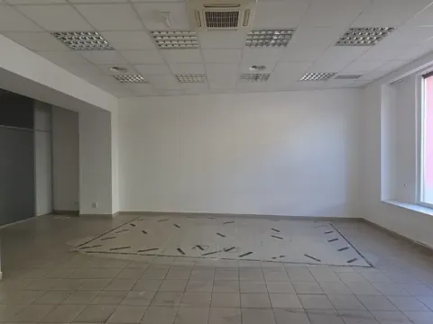 Pronájem obchodního prostoru, Hodonín, Národní třída, 110 m2