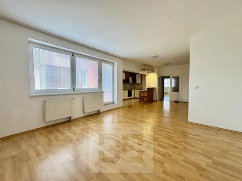 Pronájem bytu 2+kk, Zlín, Podlesí V, 69 m2