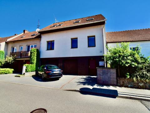 Pronájem bytu 5+1, Brno - Žebětín, Ríšova, 150 m2