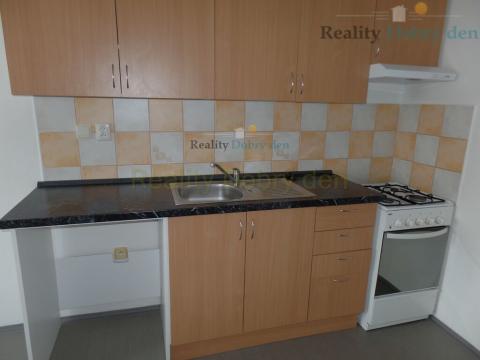 Pronájem bytu 1+kk, Opava, Popská, 28 m2