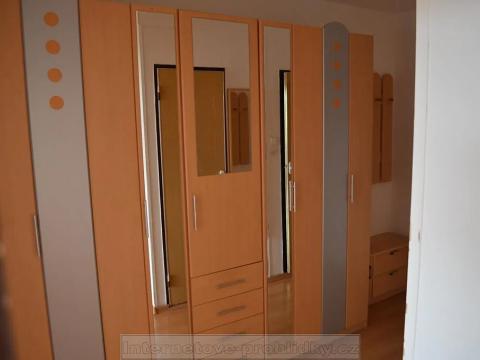 Pronájem bytu 2+kk, Benešov, Vnoučkova, 45 m2
